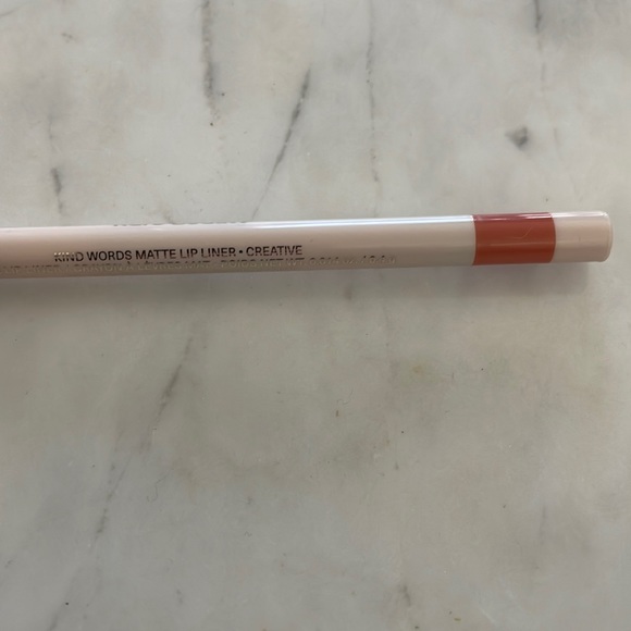 Rare Beauty Kind Words Matte Lip Liner - Creative - Picture 3 of 3